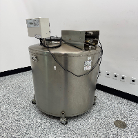 MVE XLC 810 Cryogenic Storage System image 1